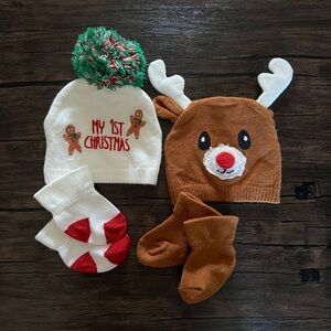 Baby’s 1st Christmas Hat Socks Set